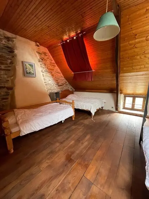 Holiday home Maison Bretonne De Charme A La Campagne Villa Serent